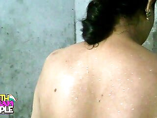 Swathi Indian Amateur MILF Bhabhi In Shower